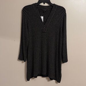 NWT J. Jill Wearever Collection Tunic Black Multicolor Stripe V-neck Size Large